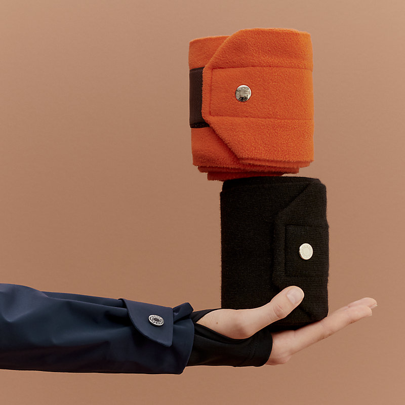 Hardshell Jumping water-resistant jacket - Blue | Hermès Mainland